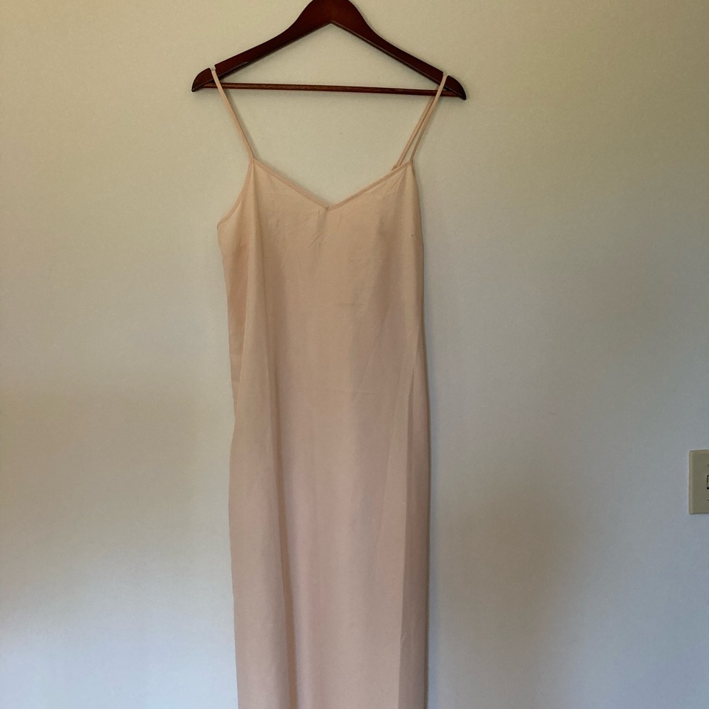 Vetta Capsule The Lace Midi Dress - Picture 9 of 9